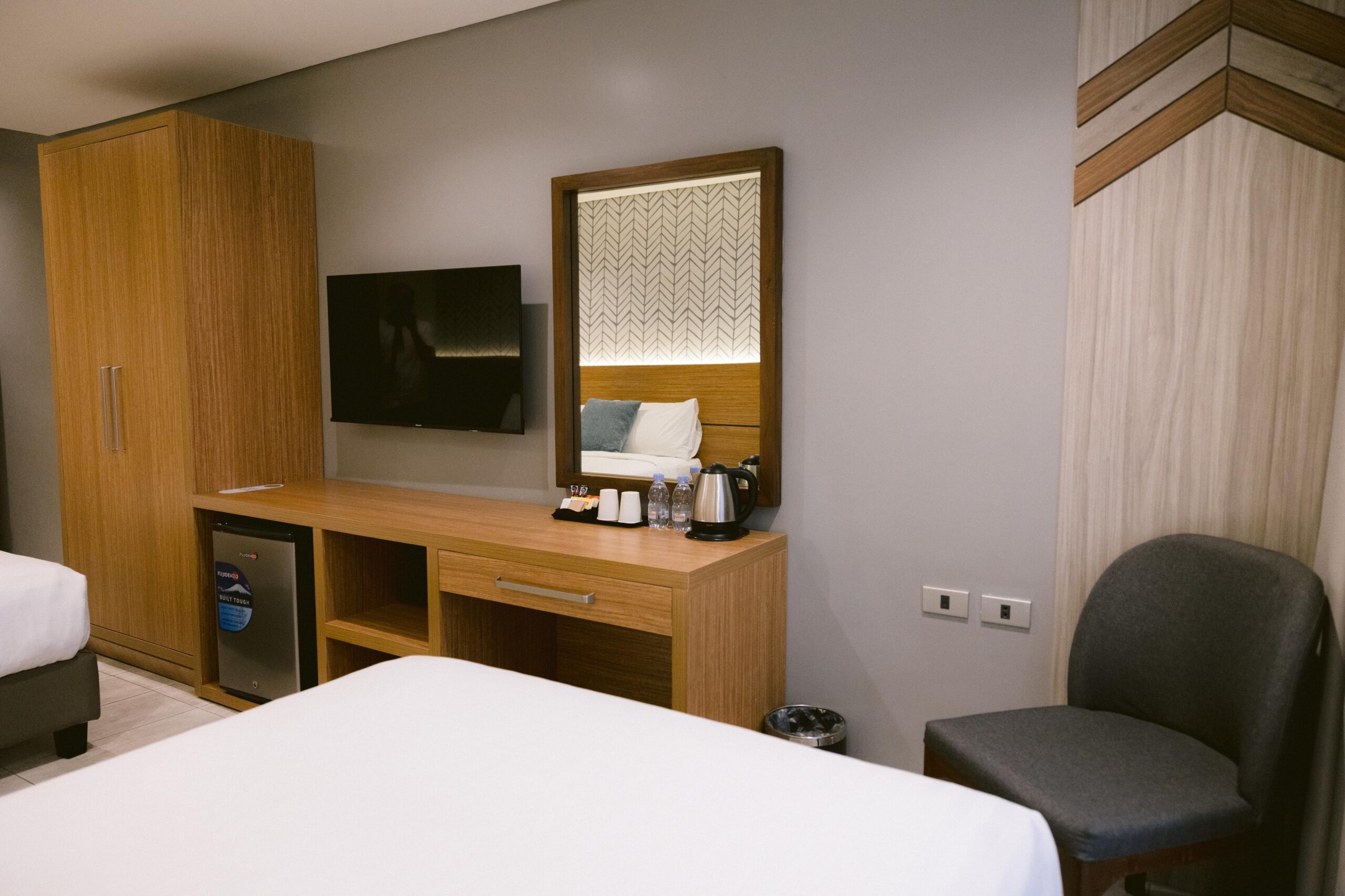 Deluxe Double Double Room (3)