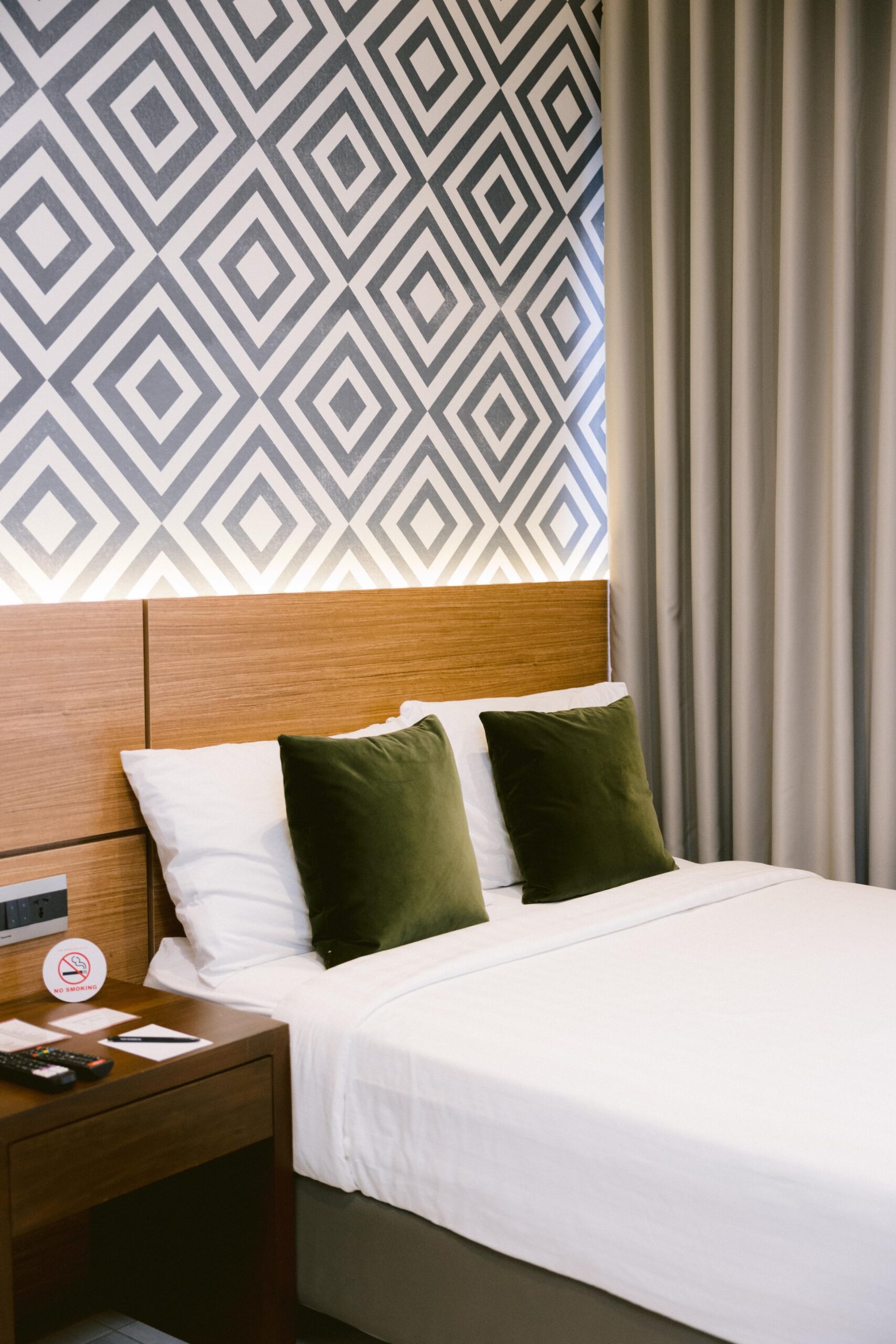 Deluxe Double Room (1)